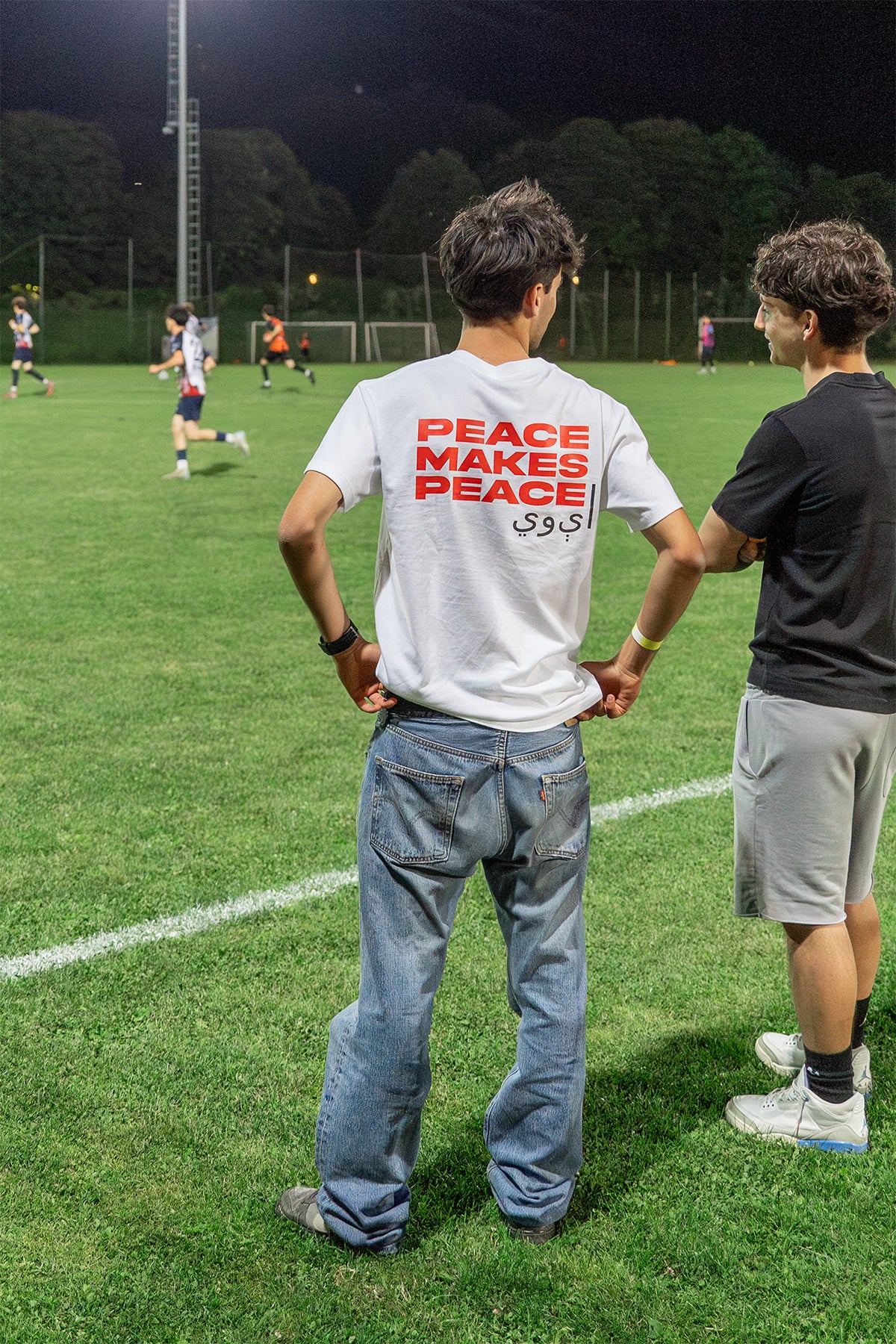 AV11 Peace White Tee annovishop