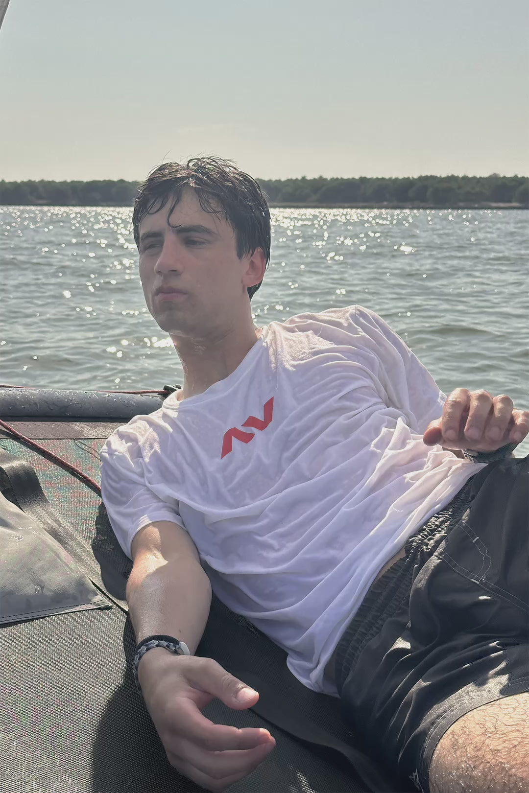 AV11 Peace White Tee
